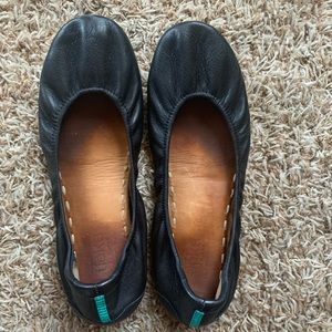 Tieks classic black size 9